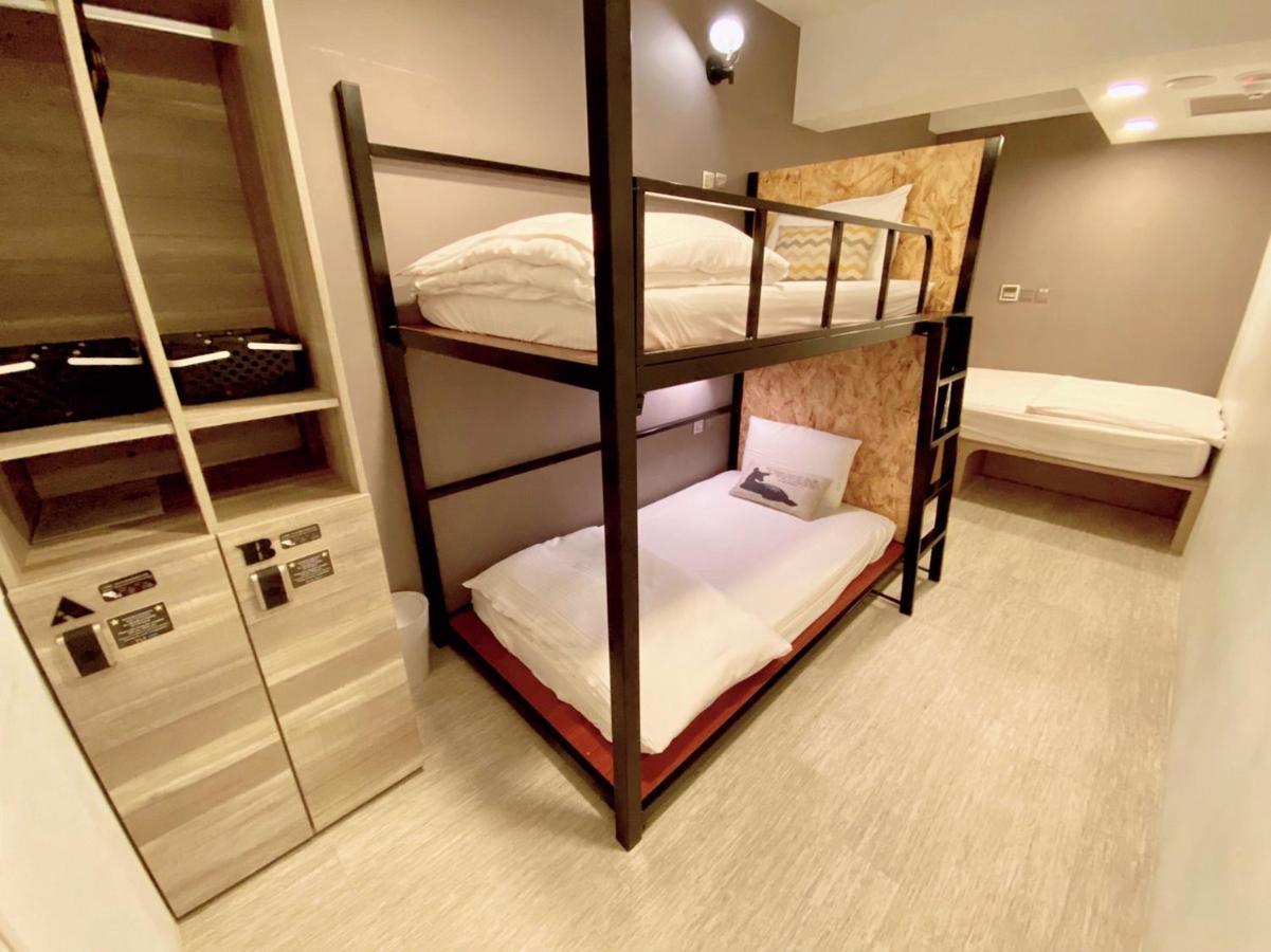 Flyinn Hostel Cao Hùng Ngoại thất bức ảnh