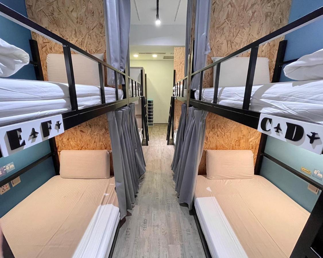 Flyinn Hostel Cao Hùng Ngoại thất bức ảnh