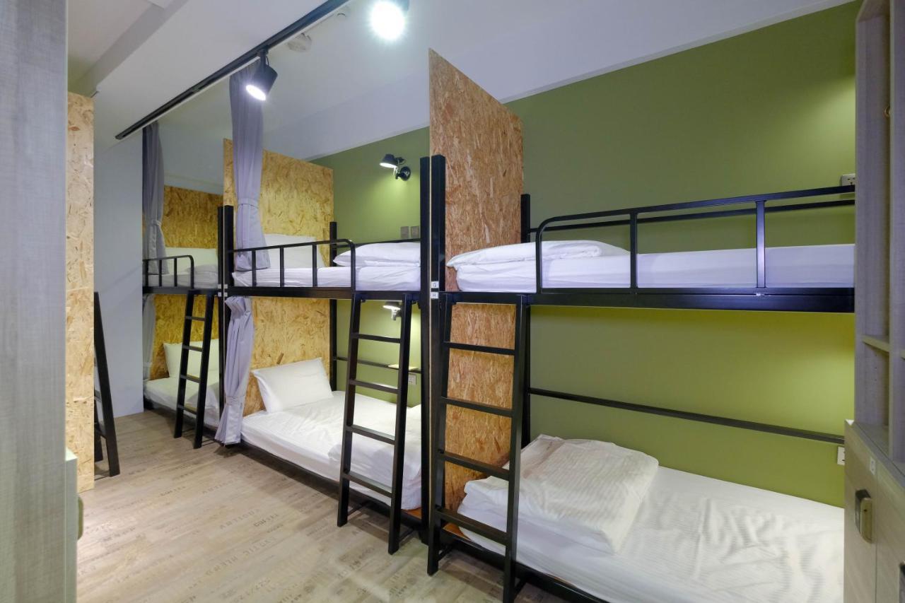 Flyinn Hostel Cao Hùng Ngoại thất bức ảnh
