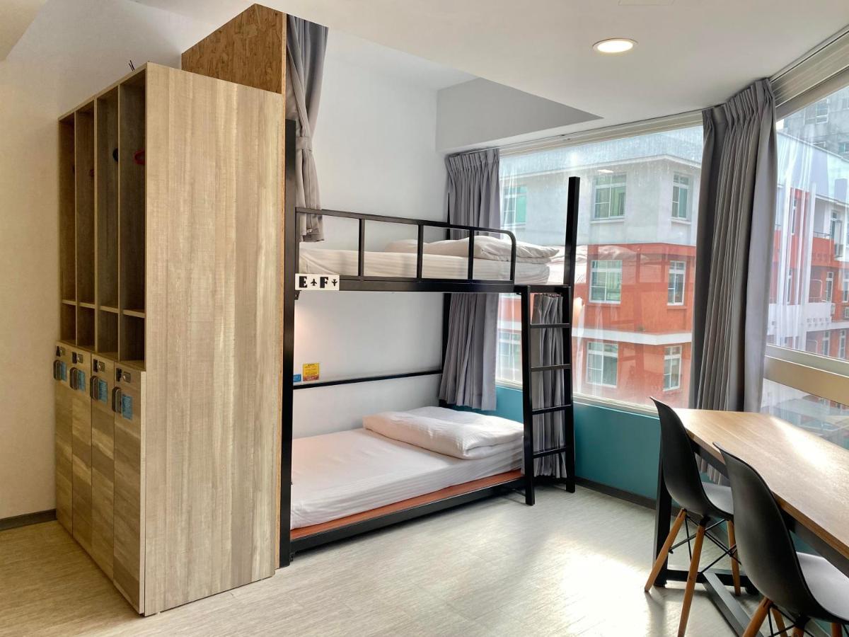 Flyinn Hostel Cao Hùng Ngoại thất bức ảnh