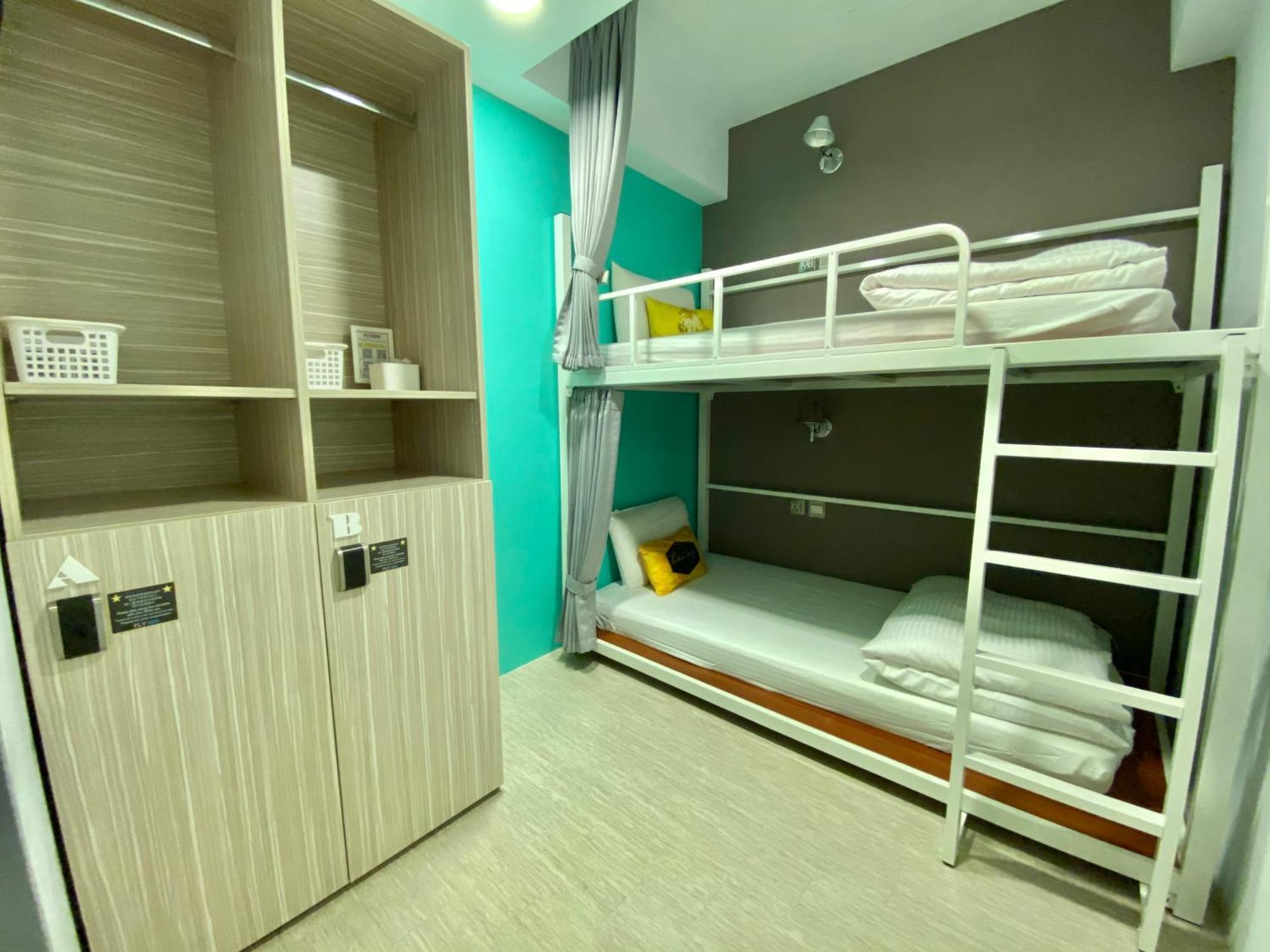 Flyinn Hostel Cao Hùng Ngoại thất bức ảnh